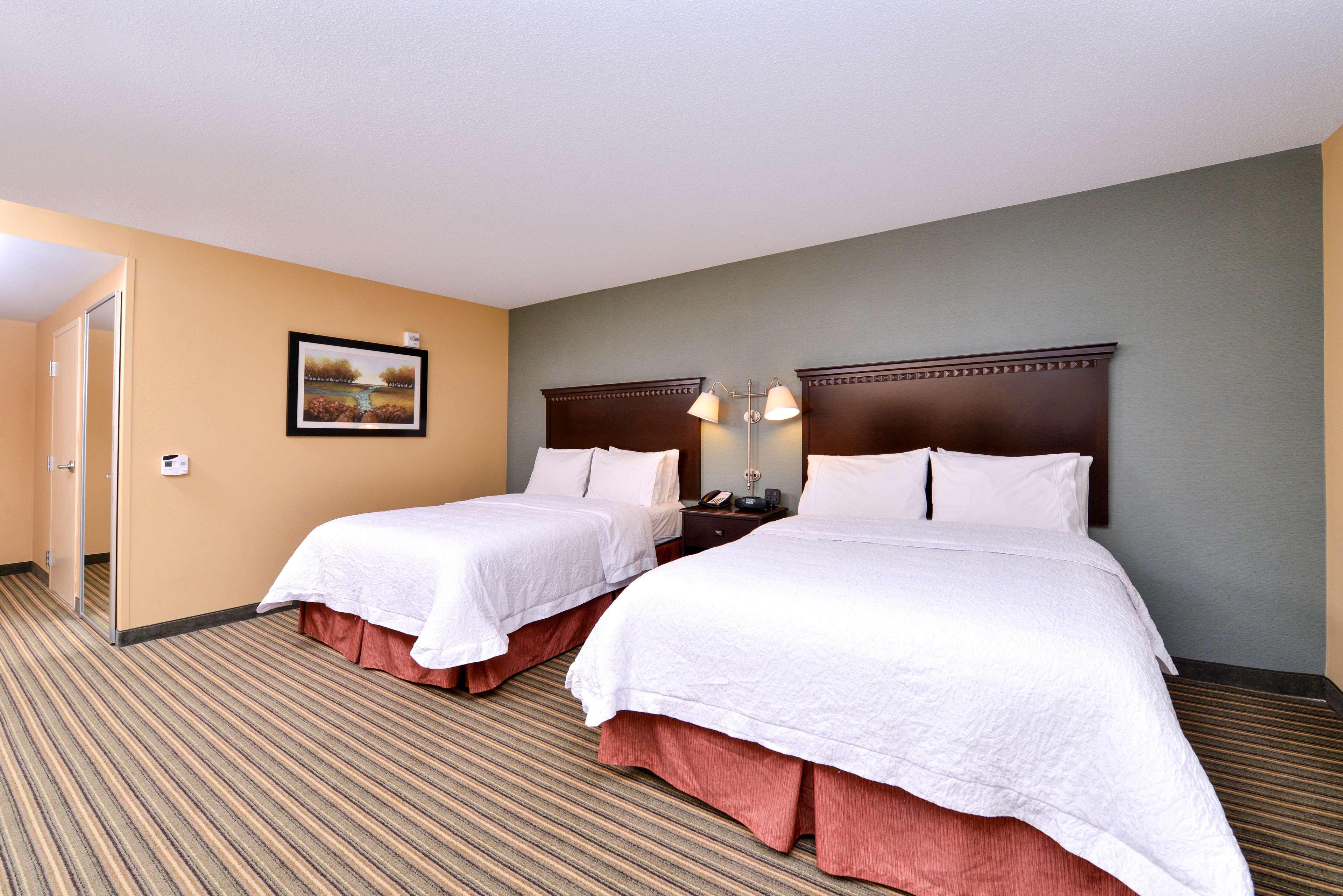 Hampton Inn & Suites Fort Belvoir Alexandria South Exterior photo