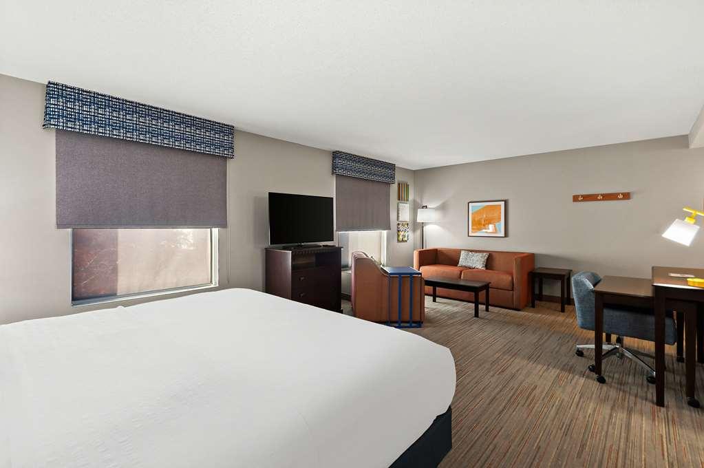 Hampton Inn & Suites Fort Belvoir Alexandria South Room photo